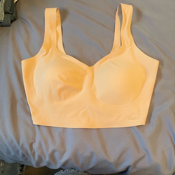 Skims Seamless Bralette - Picture 1 of 5